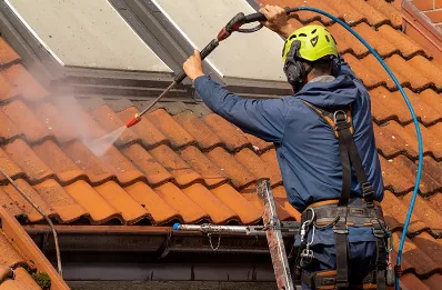 Démoussage et hydrofuge de toiture à Bourecq